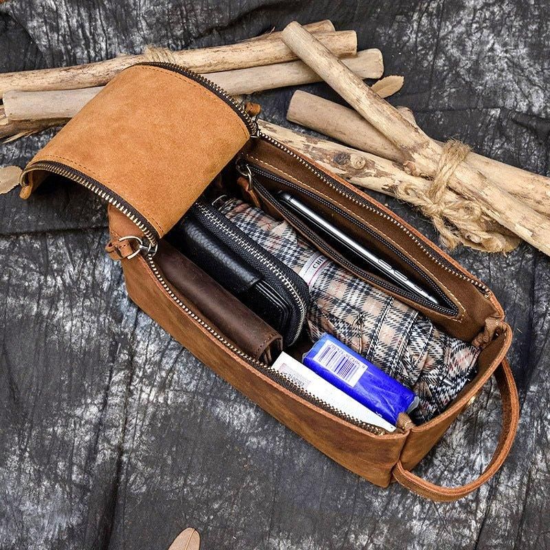 Läderhängande Dopp Kit